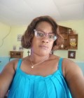 Dating Woman Cameroon to Yaoundé : Pauline, 43 years